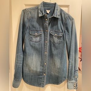 J.Crew Women’s Denim Pearl Snap Shirt, small